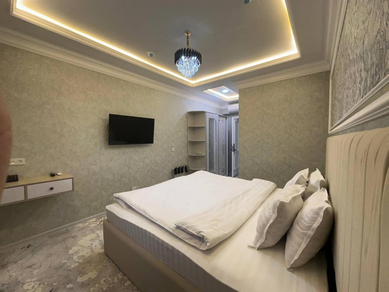 Ko'K Saroy Plaza Hotel Samarkand Exterior photo