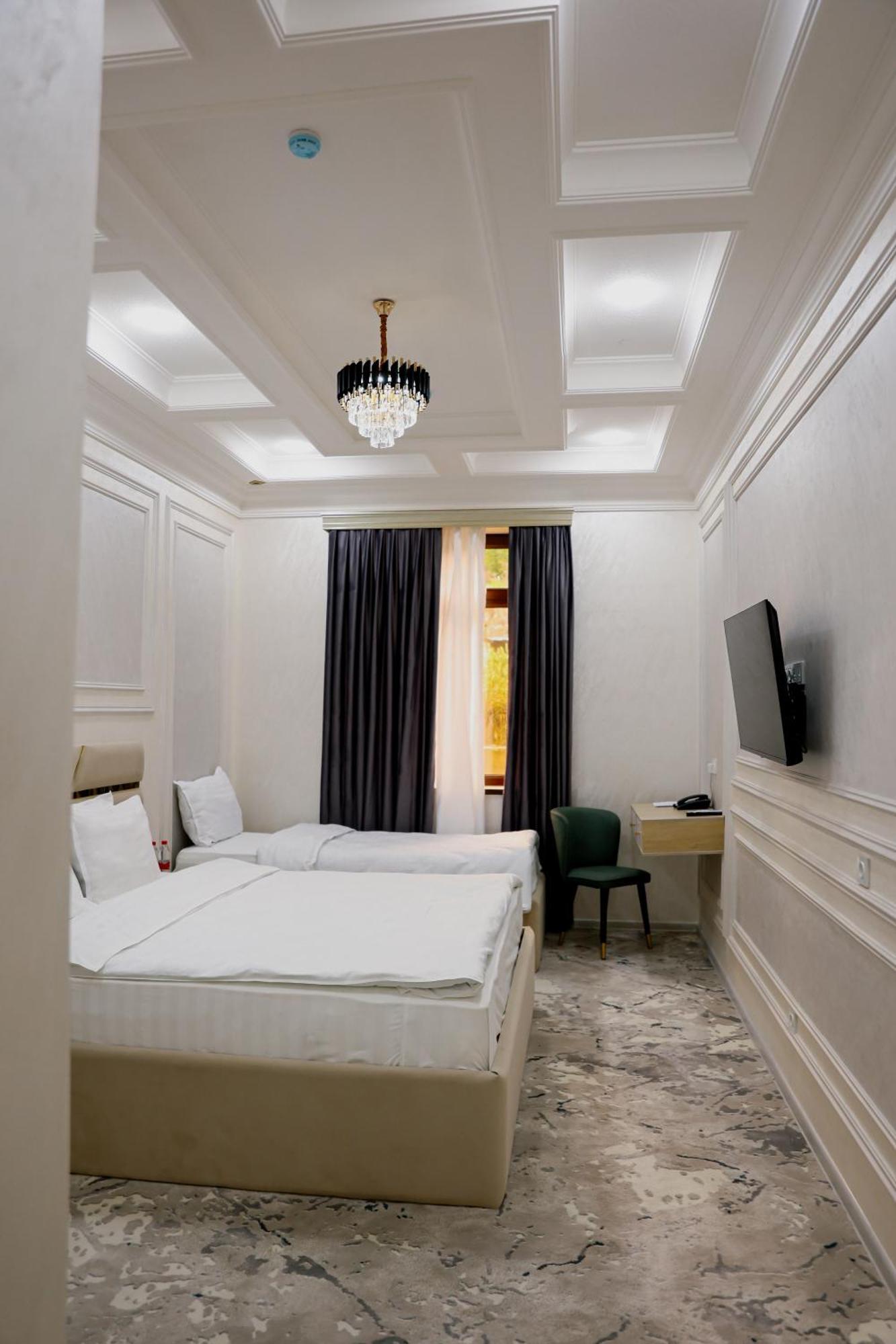 Ko'K Saroy Plaza Hotel Samarkand Exterior photo
