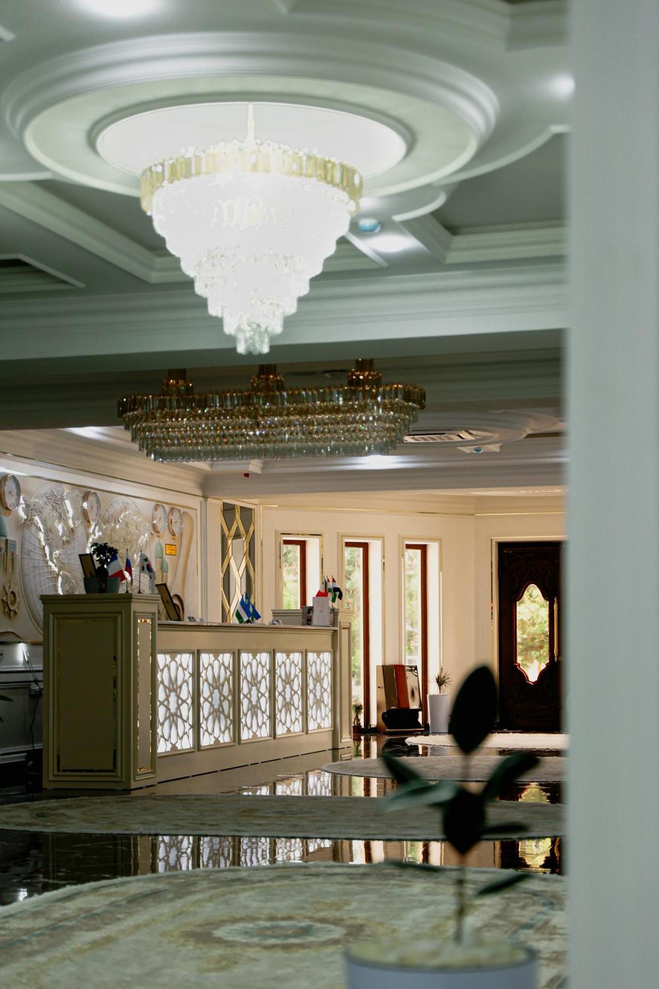 Ko'K Saroy Plaza Hotel Samarkand Exterior photo