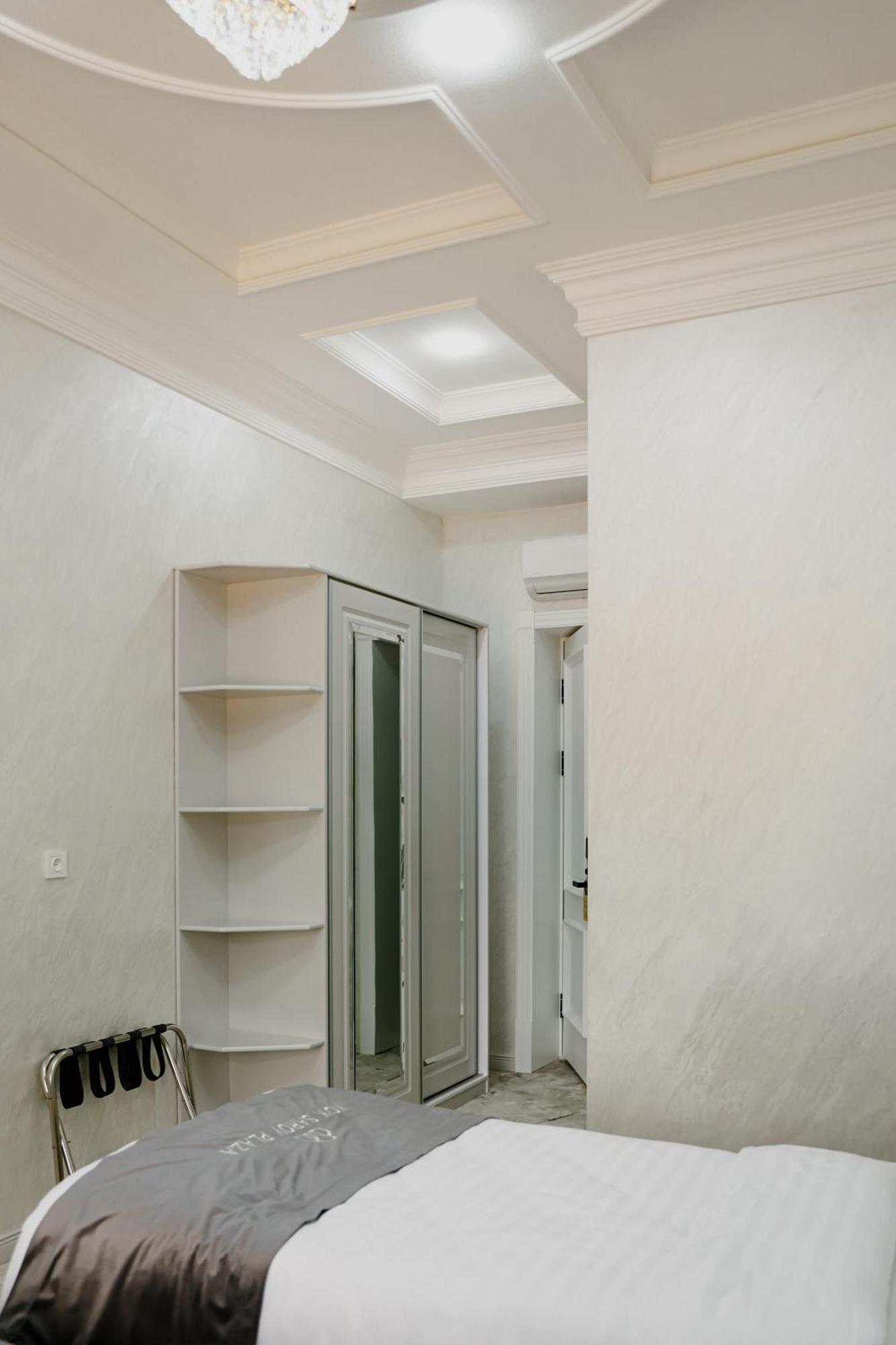 Ko'K Saroy Plaza Hotel Samarkand Exterior photo